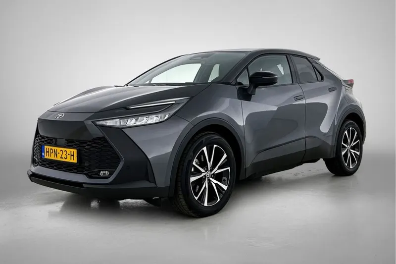 Toyota C-HR (2025)