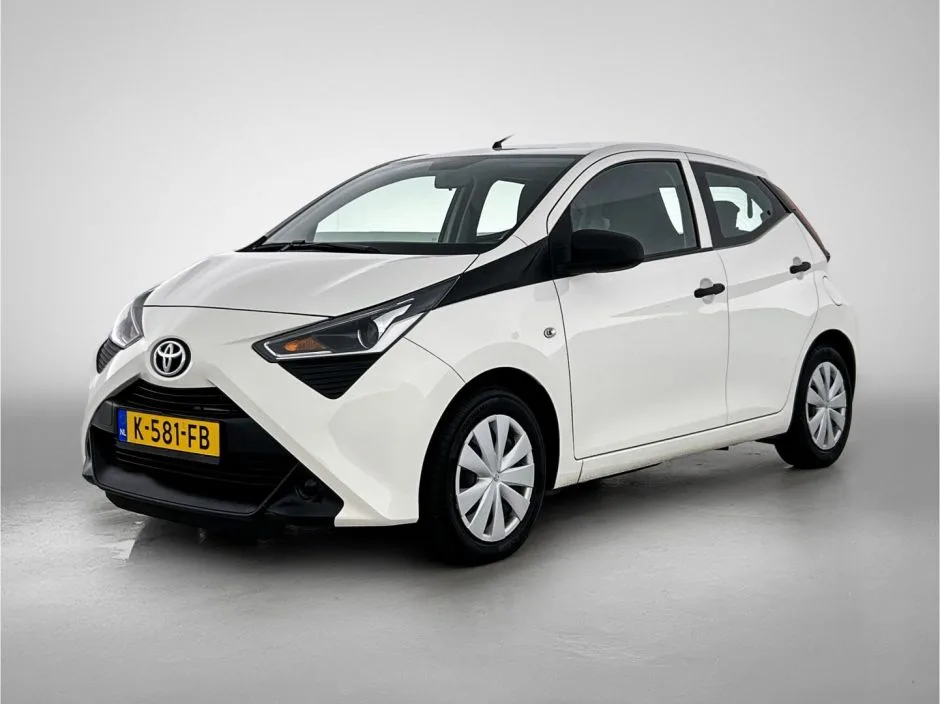 Toyota Aygo (2020) — foto 1