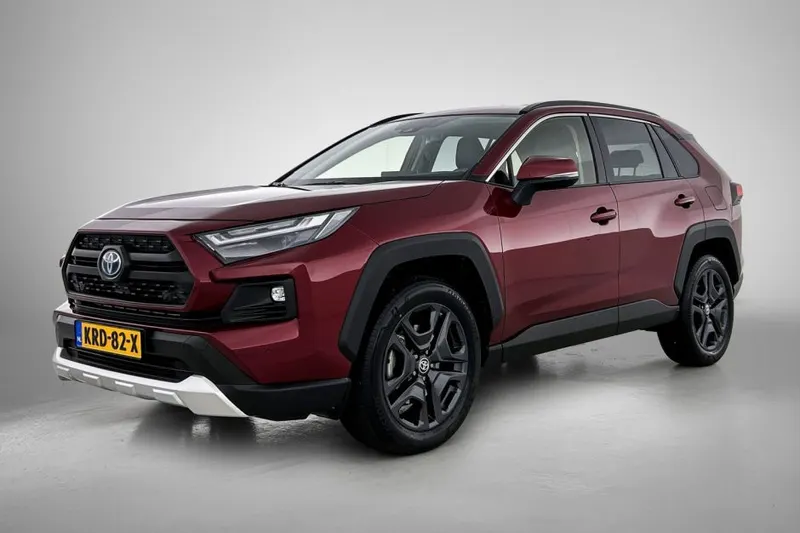 Toyota RAV4 (2022)