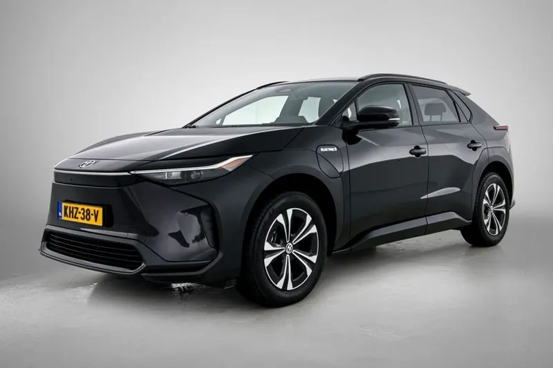 Toyota bZ4X (2023)