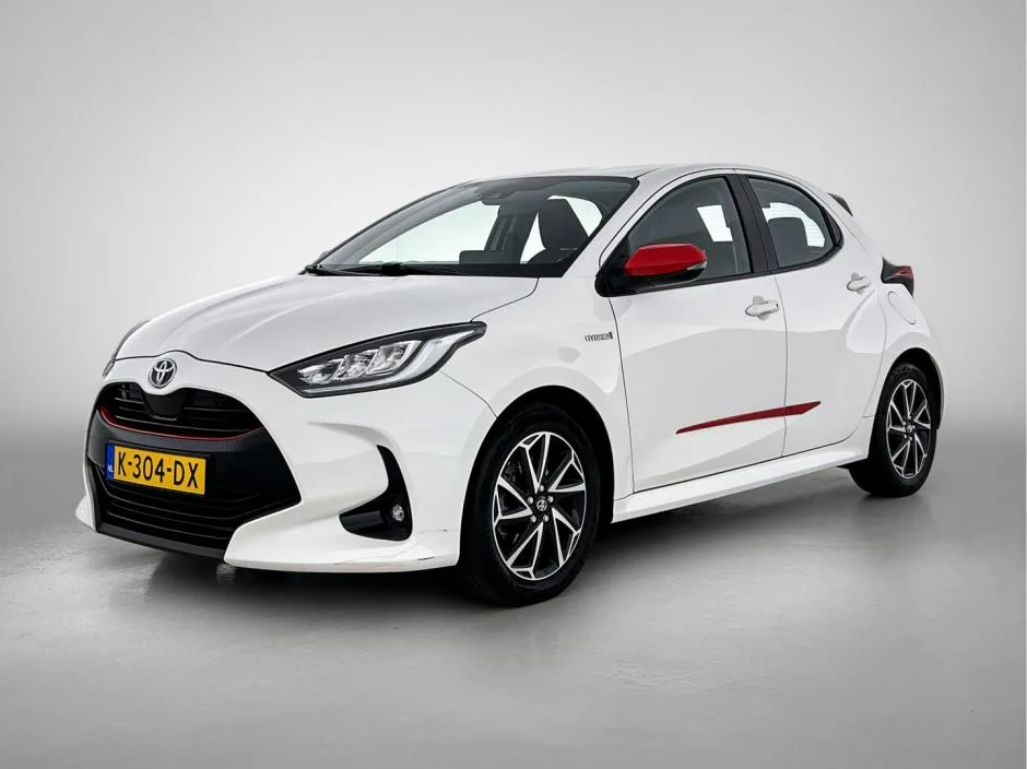Toyota Yaris (2020) — foto 1