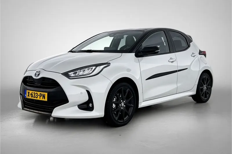 Toyota Yaris (2024)