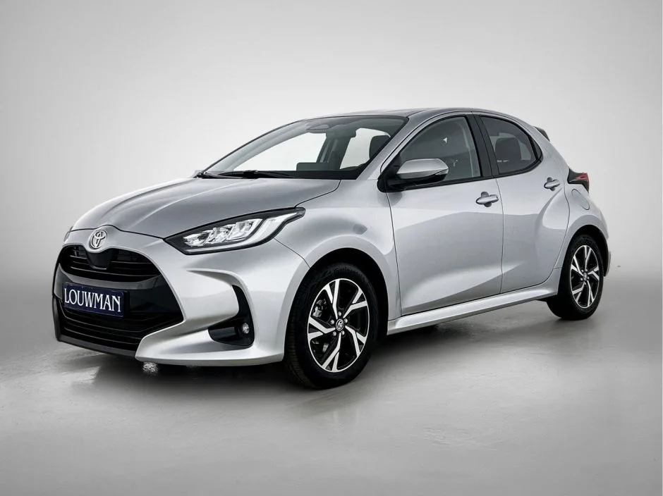 Toyota Yaris (2025) — foto 1