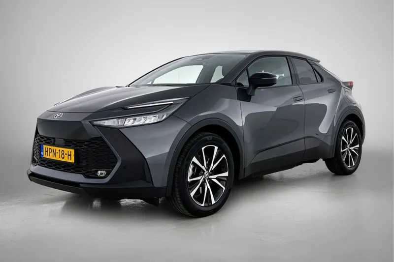 Toyota C-HR (2025)