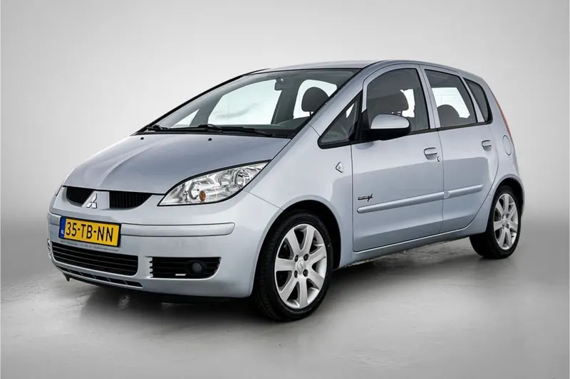 Mitsubishi Colt (2006)