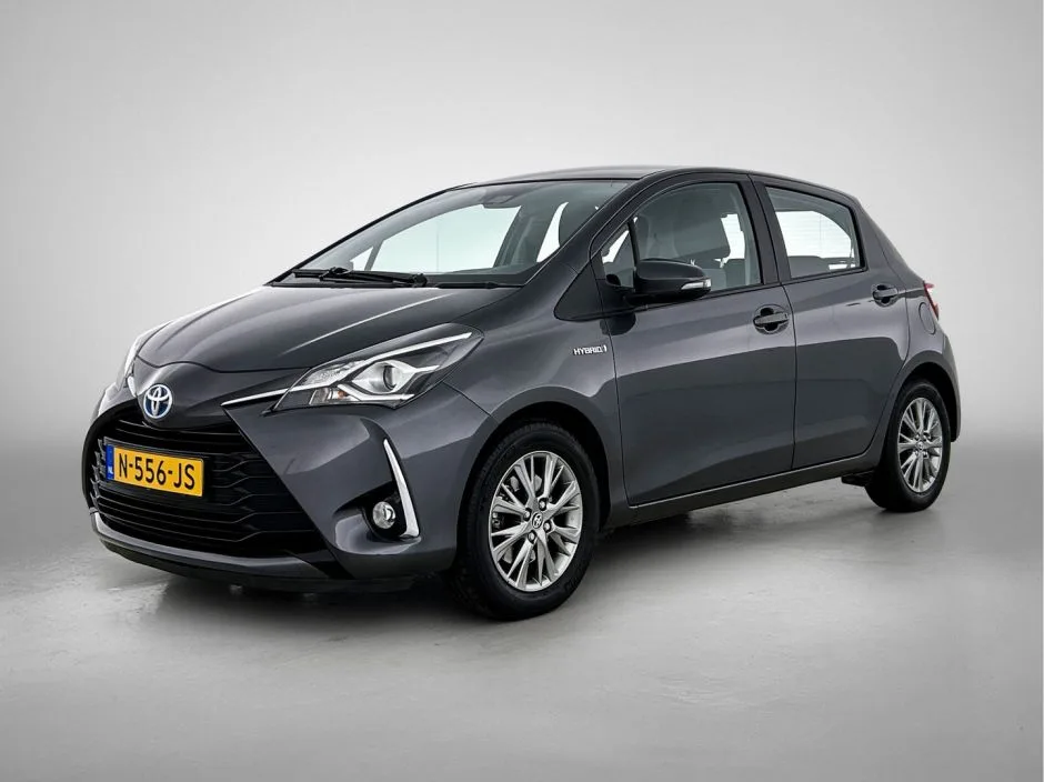 Toyota Yaris (2018) — foto 1