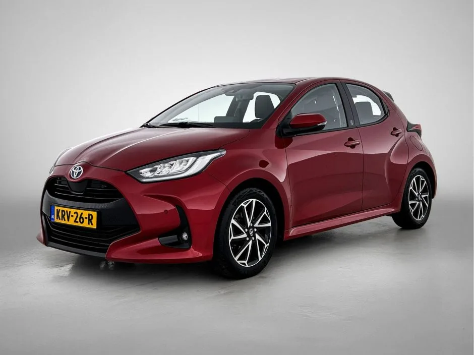 Toyota Yaris (2022) — foto 1
