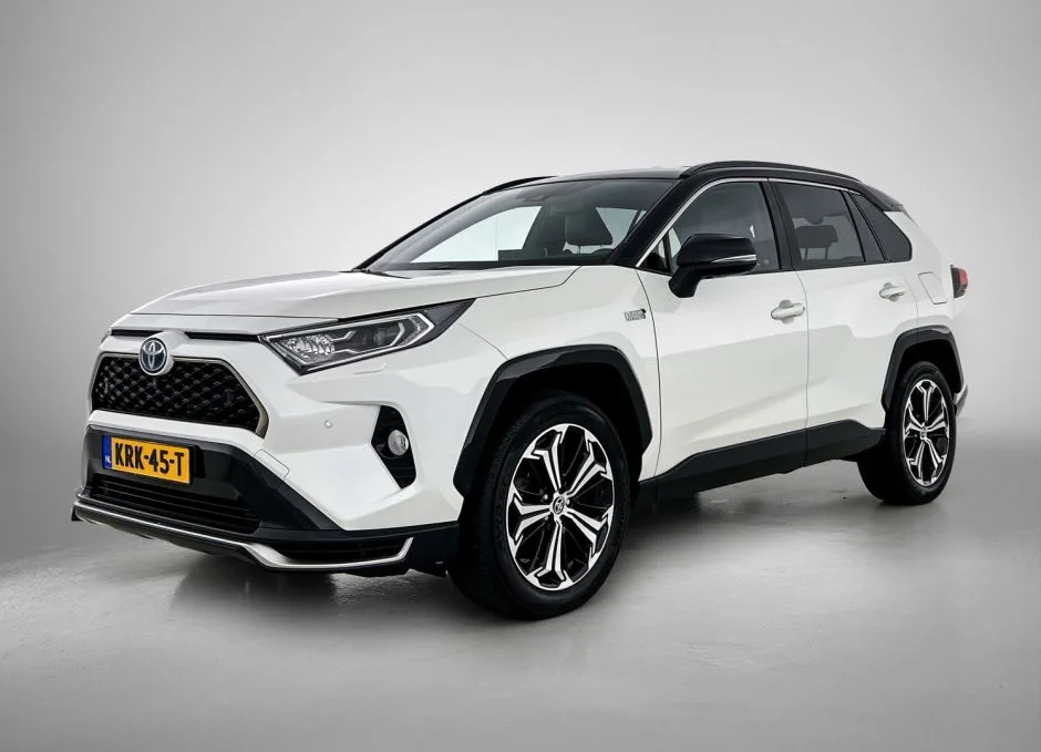 Toyota RAV4 (2022) — foto 1