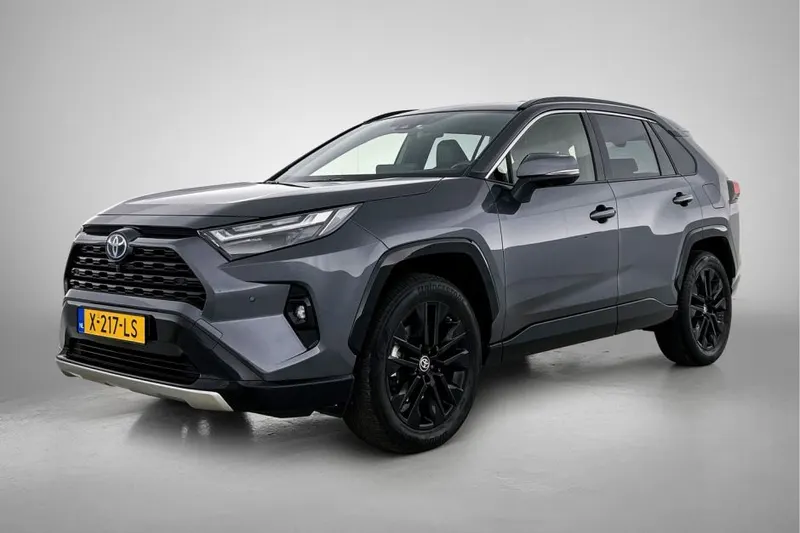 Toyota RAV4 (2023)
