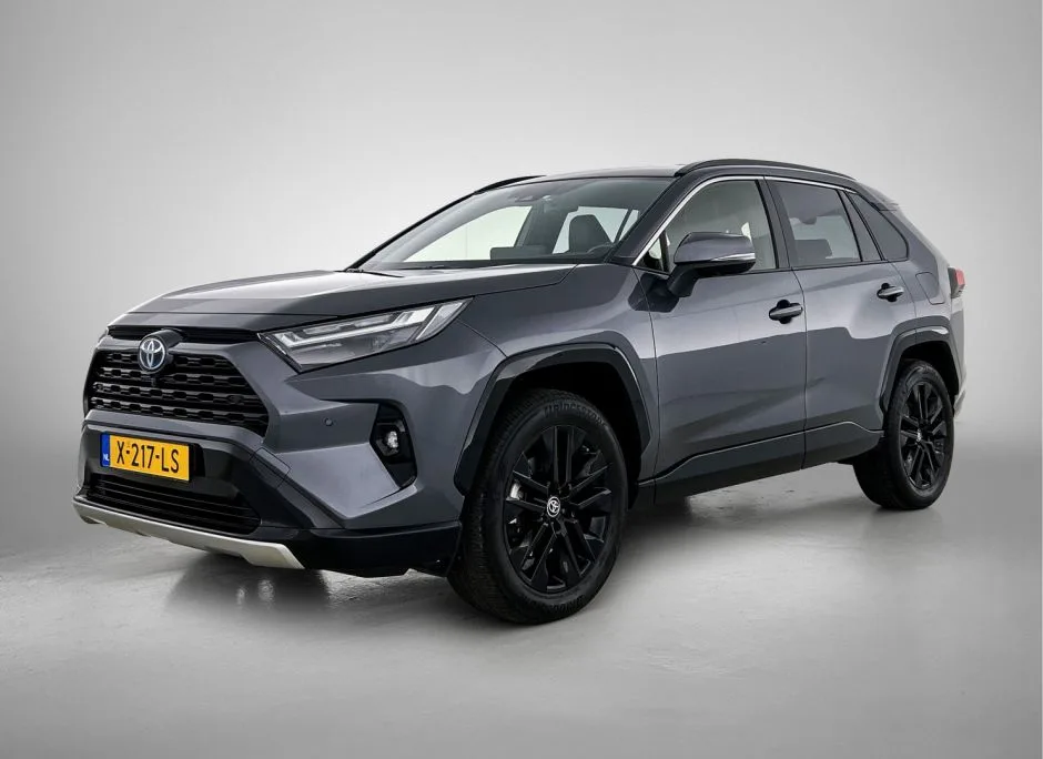 Toyota RAV4 (2023) — foto 1