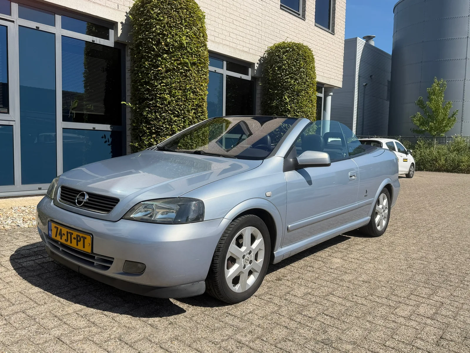 Opel Astra (2002) — foto 1
