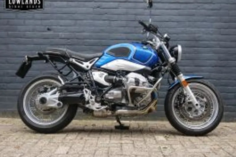 BMW R nine t pure (2020)