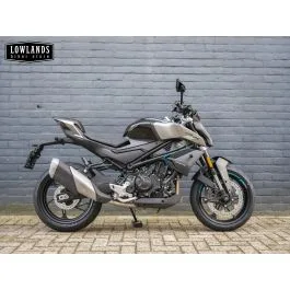 CFMoto 450NK (2026) — foto 1