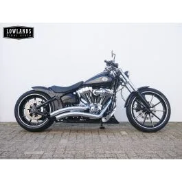 Harley-Davidson Softail Breakout (2014) — foto 1