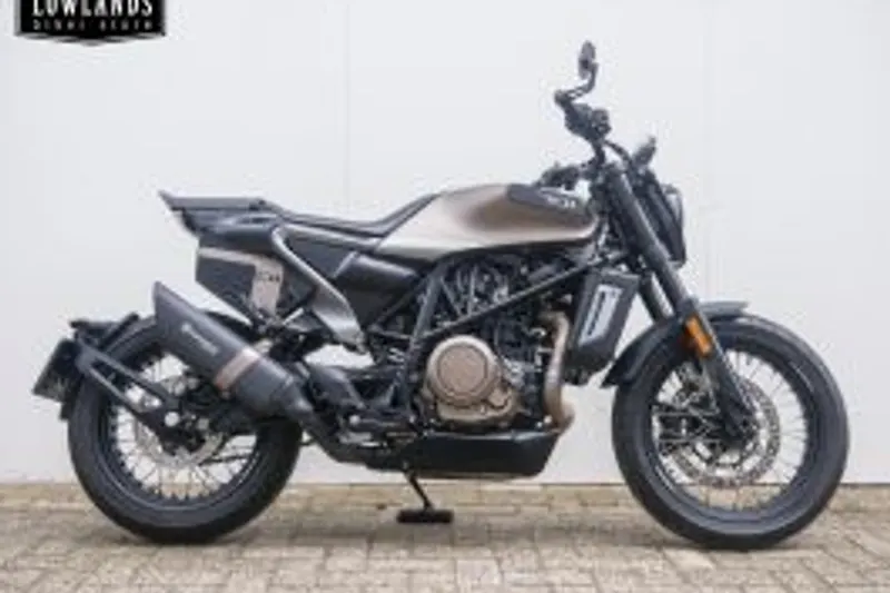 Husqvarna Svartpilen 701 (2019)