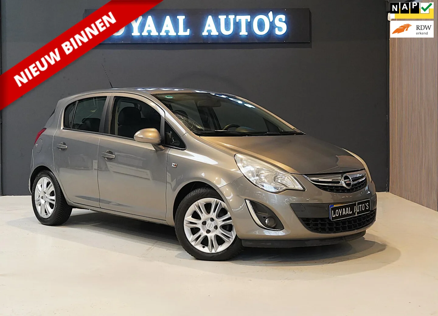 Opel Corsa (2012) — foto 1