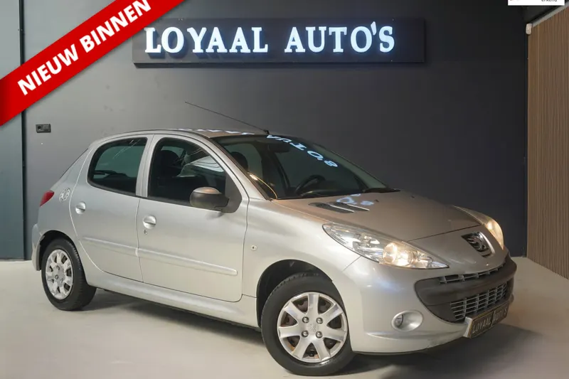 Peugeot 206 (2010)