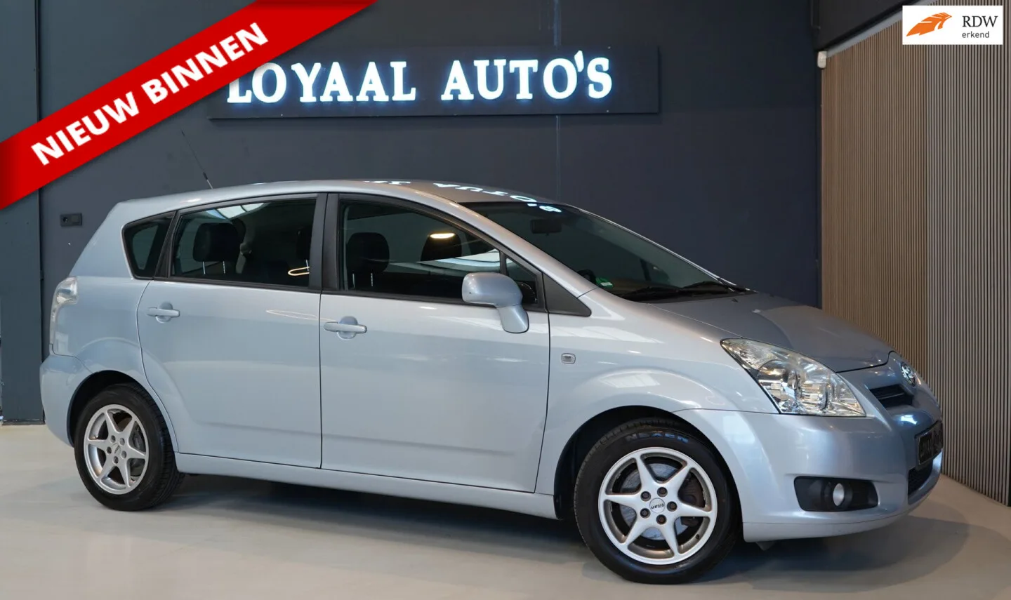Toyota Verso (2008) — foto 1