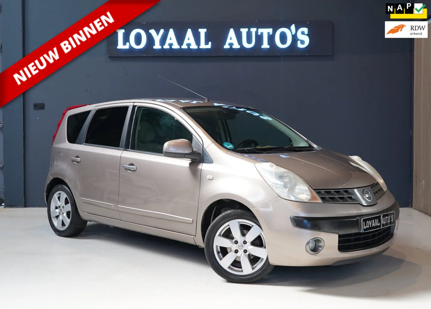 Nissan Note (2006) — foto 1