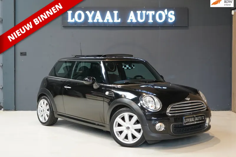 MINI One (2011)