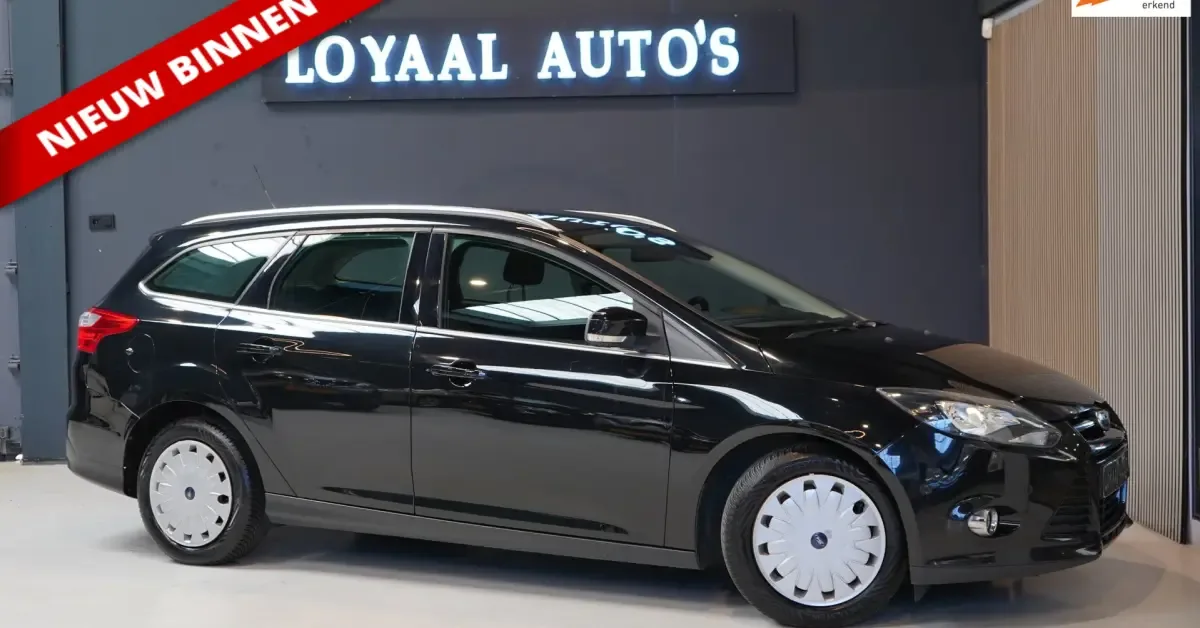Ford Focus (2013) — foto 1