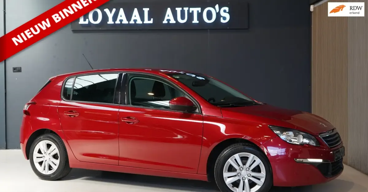 Peugeot 308 (2014) — foto 1