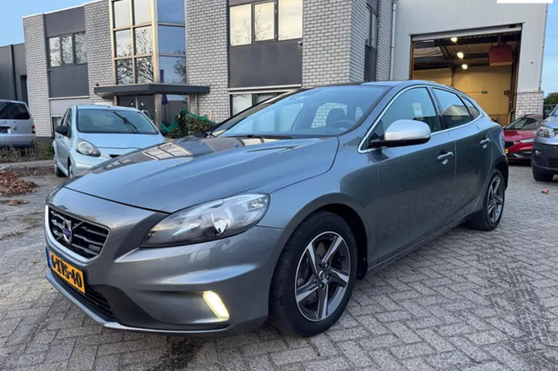 Volvo V40 (2014)