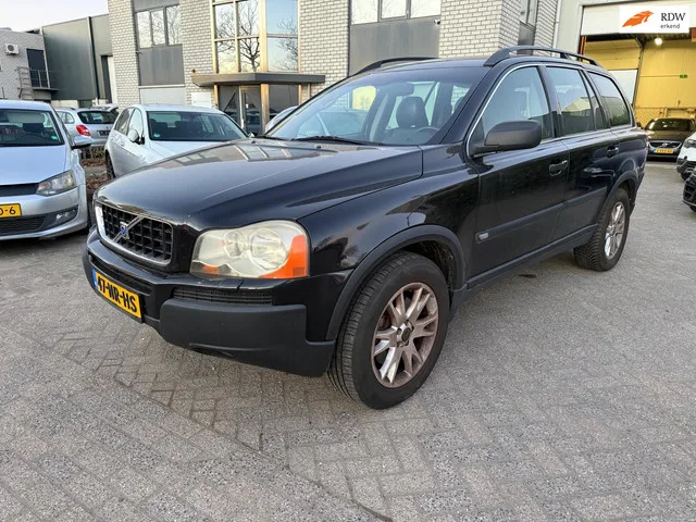 Volvo XC90 (2004) — foto 1