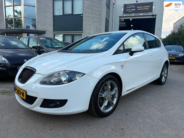 SEAT Leon (2009) — foto 1