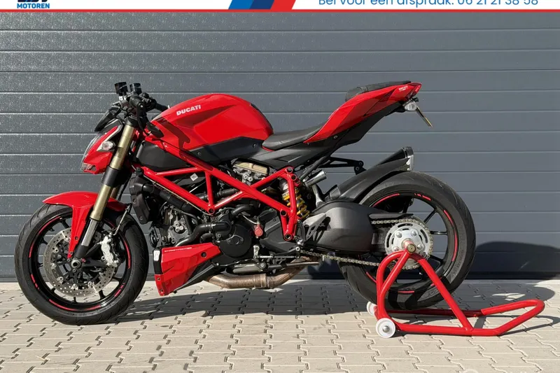 Ducati Streetfighter 848 (2012)
