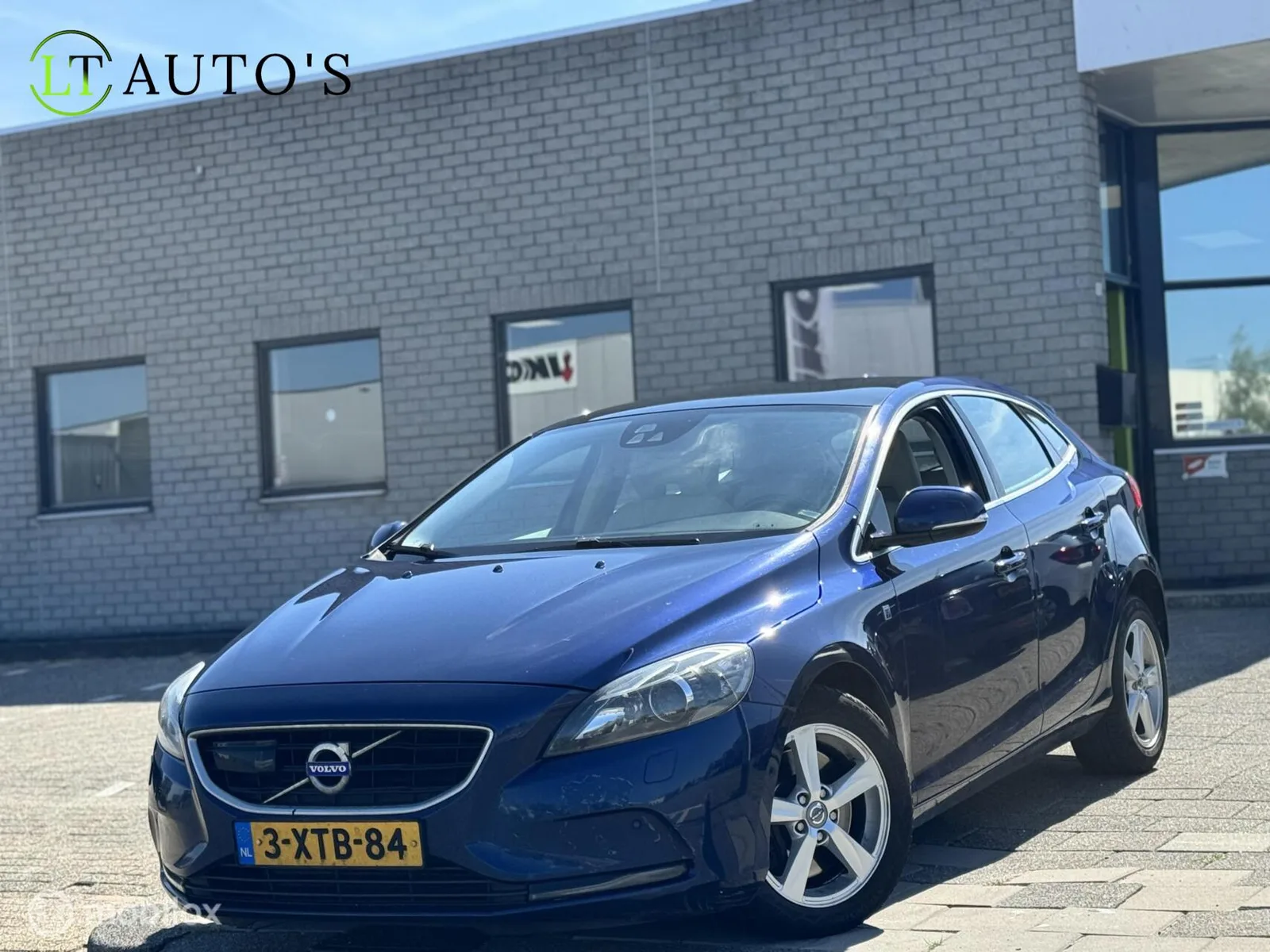 Volvo V40 (2014) — foto 1