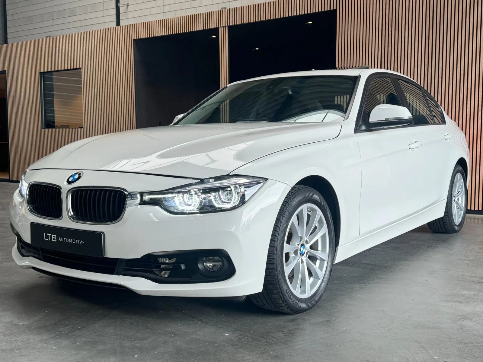 BMW 3-Serie (2018) — foto 1