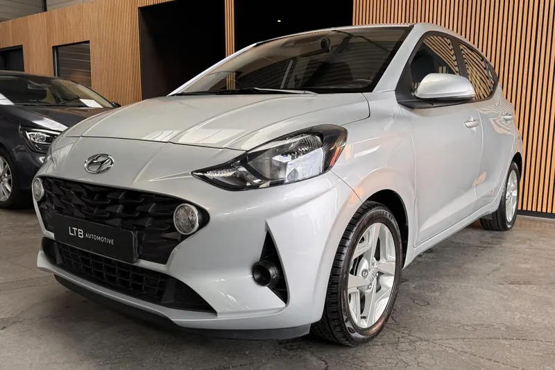 Hyundai i10 (2023)