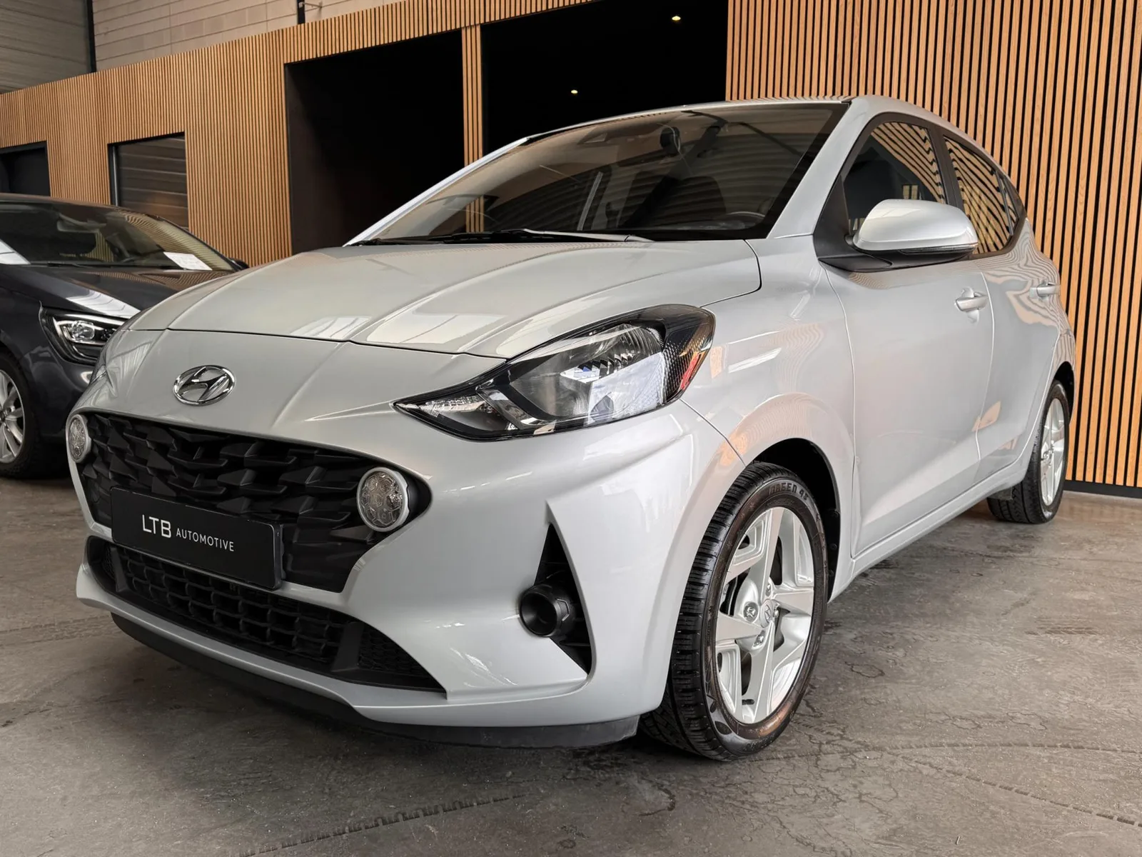 Hyundai i10 (2023) — foto 1