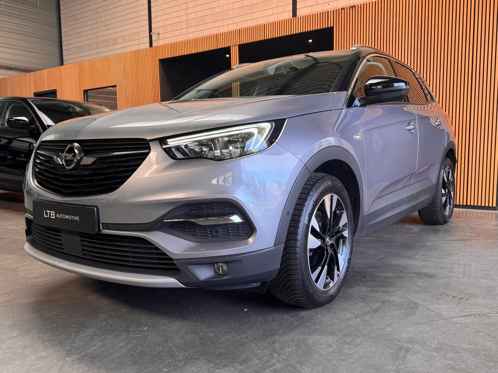 Opel Grandland (2019) — foto 1