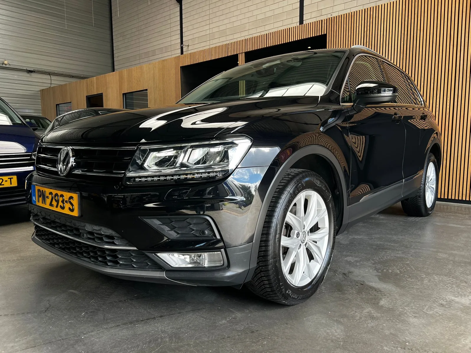 Volkswagen Tiguan (2016) — foto 1