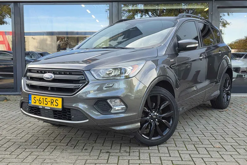 Ford Kuga (2017)