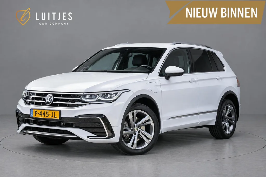 Volkswagen Tiguan (2022) — foto 1
