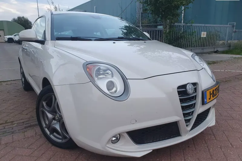 Alfa Romeo MiTo (2011)