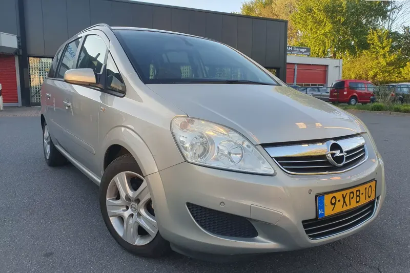 Opel Zafira (2009)