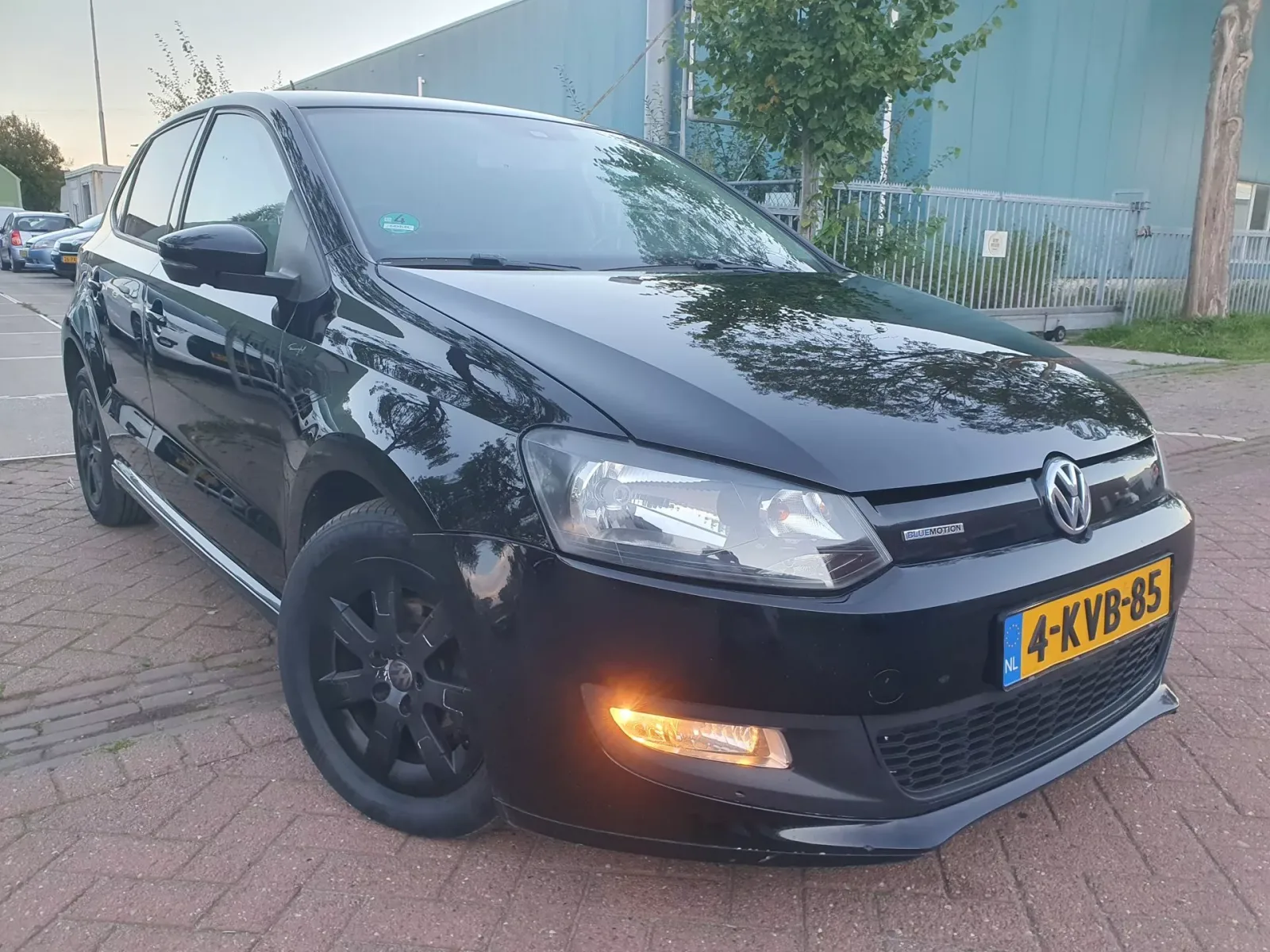 Volkswagen Polo (2013) — foto 1