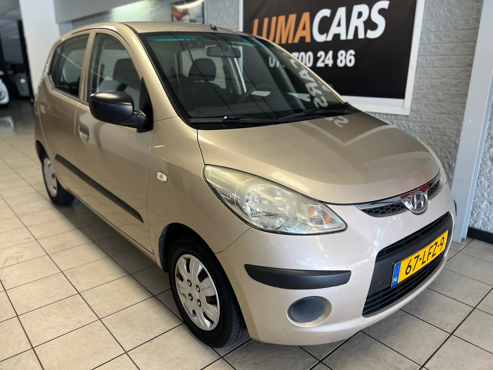 Hyundai i10 (2010) — foto 1