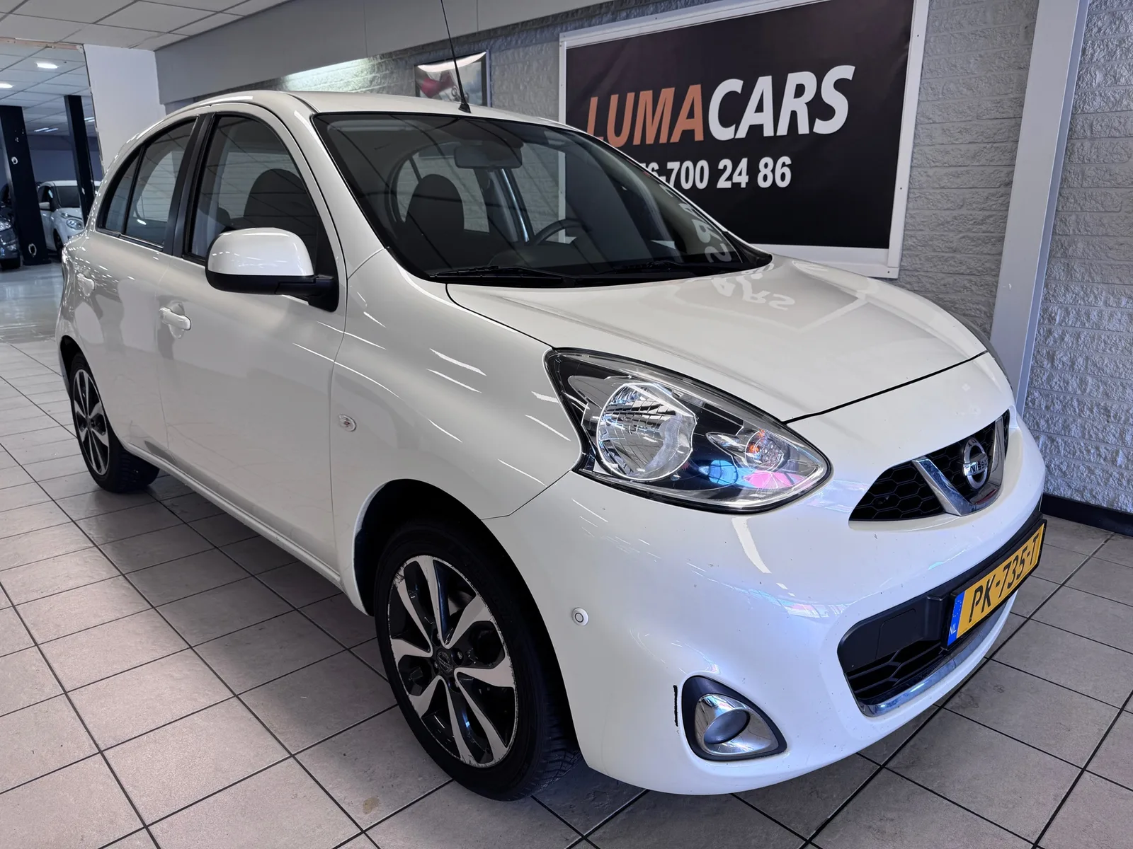 Nissan Micra (2014) — foto 1