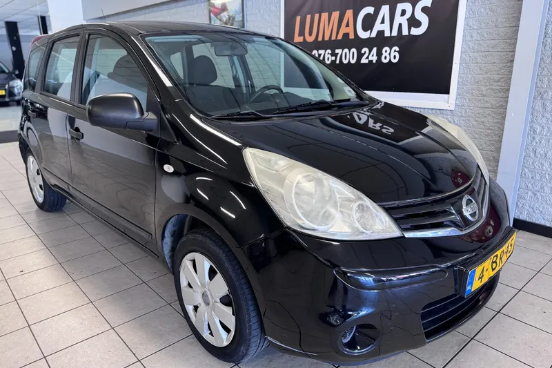 Nissan Note (2011)