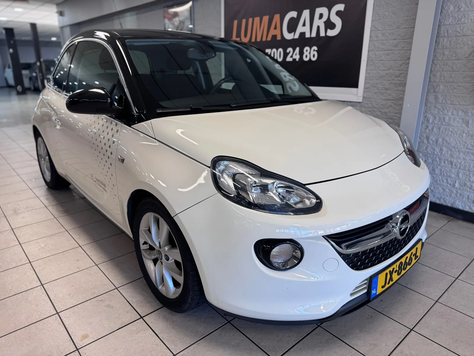 Opel Adam (2016) — foto 1