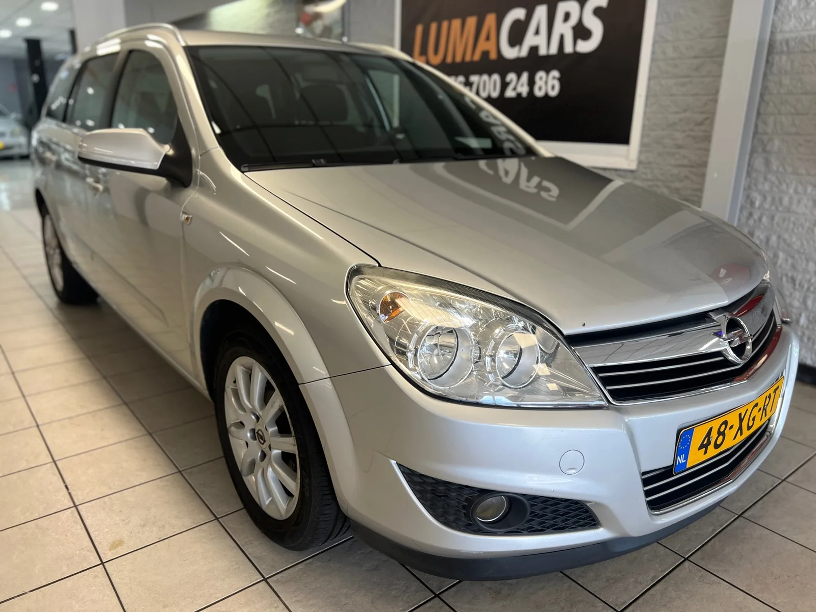Opel Astra (2007) — foto 1