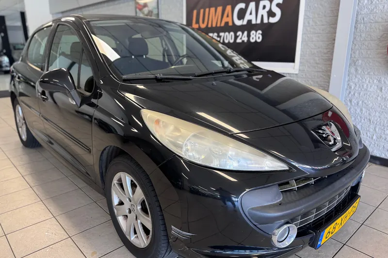 Peugeot 207 (2007)