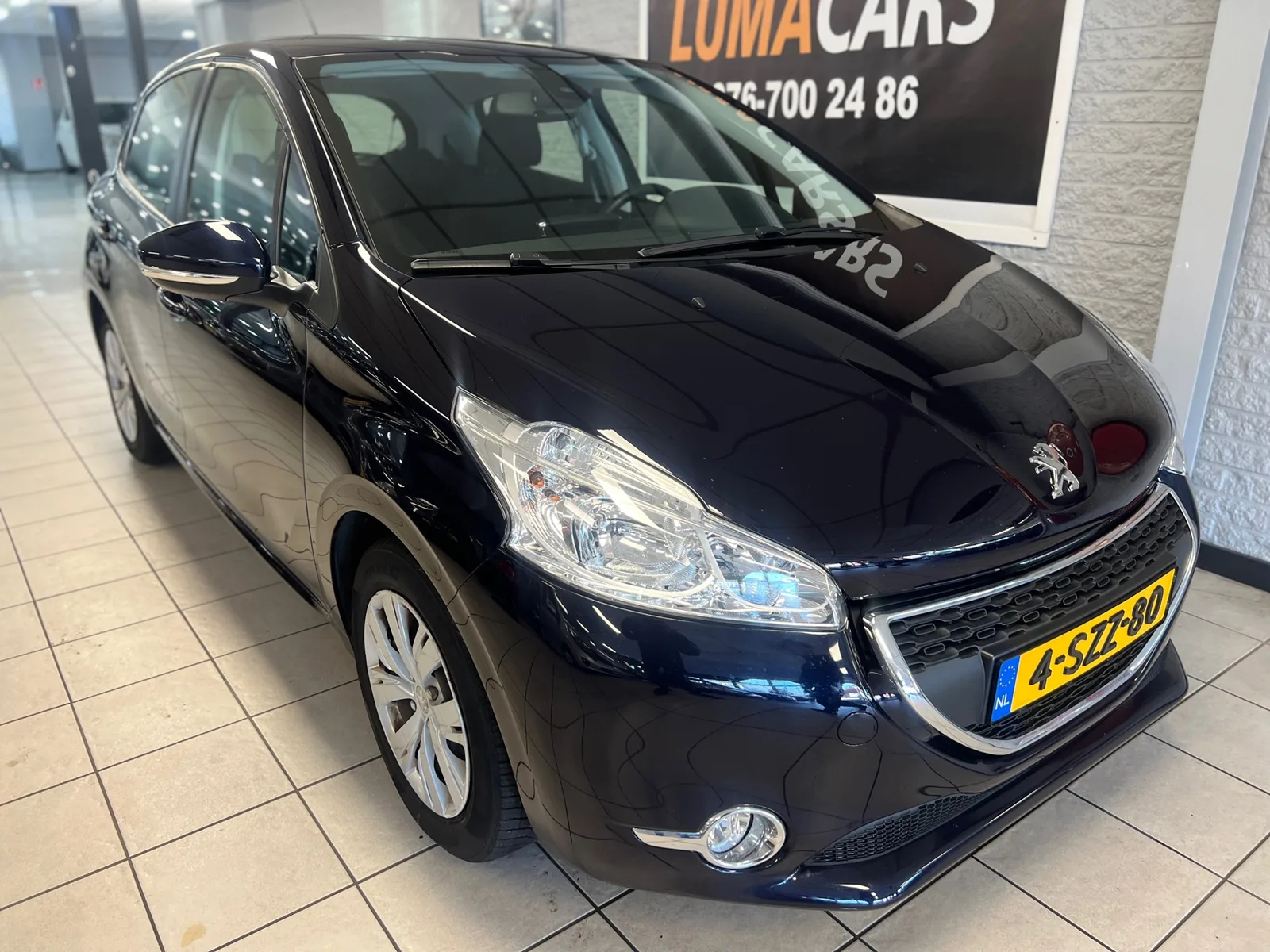 Peugeot 208 (2014) — foto 1