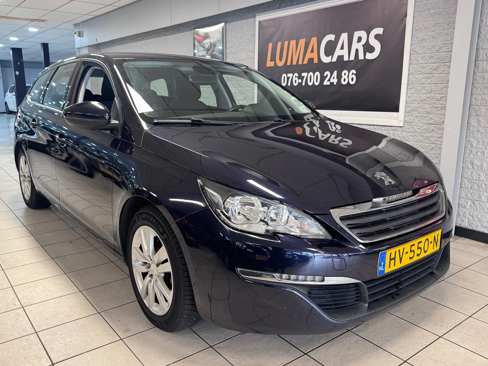 Peugeot 308 (2015) — foto 1