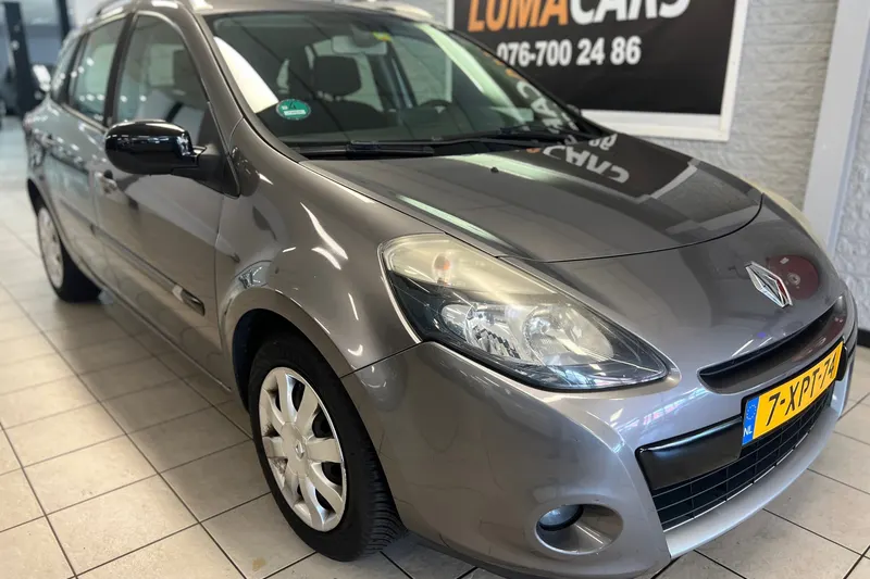 Renault Clio (2011)